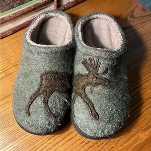 LL Been wool scuffs Moose Slippers